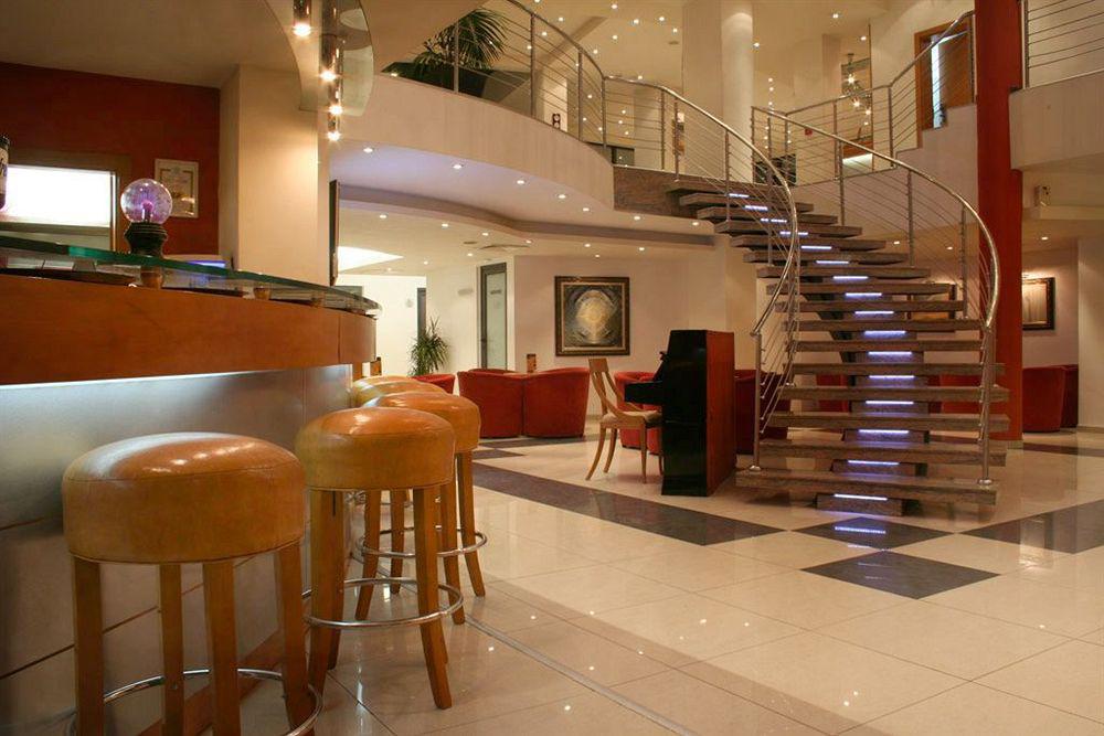 Triada Hotel Sofia Restaurang bild